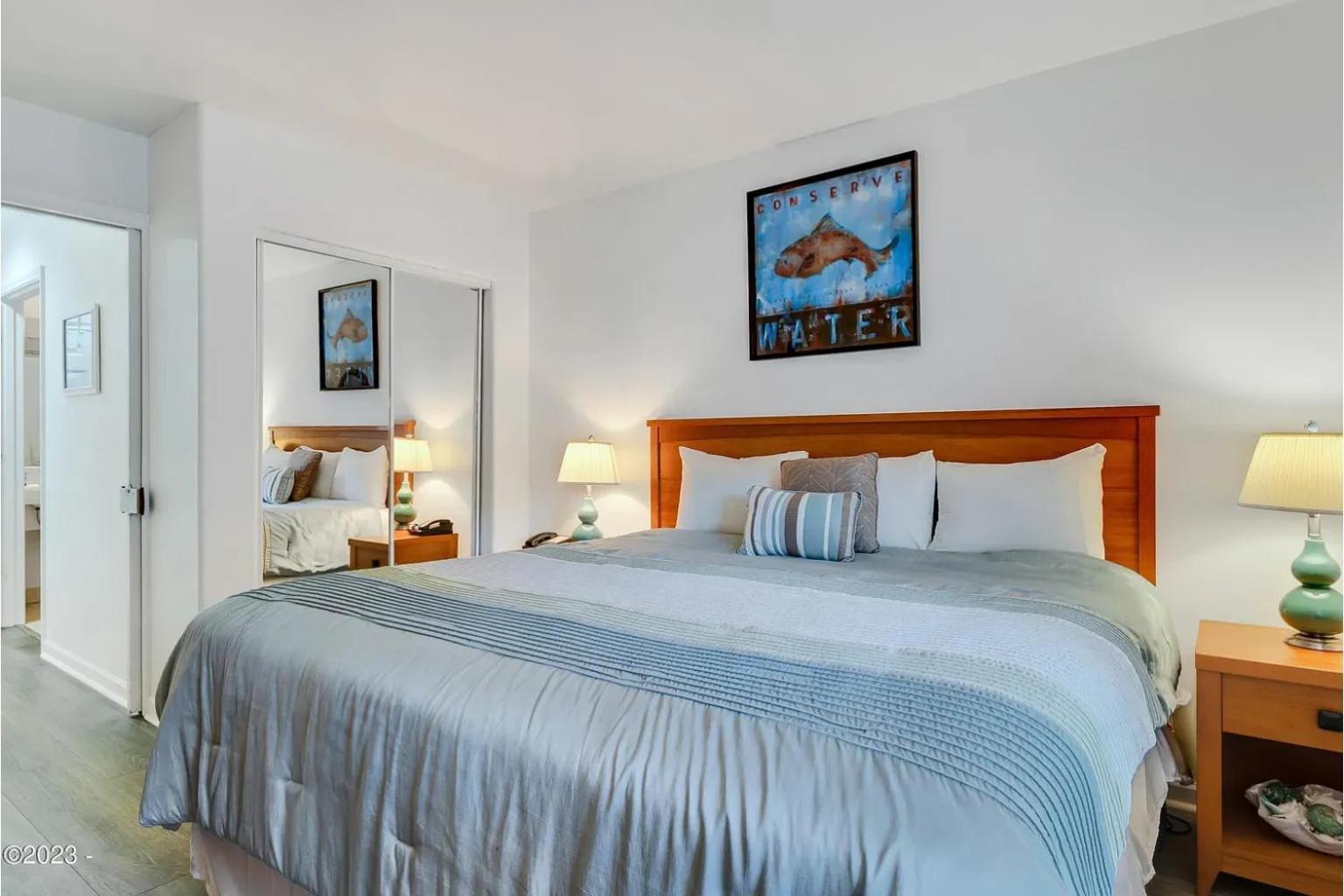 The Landing At Newport Condominium Hotel Экстерьер фото